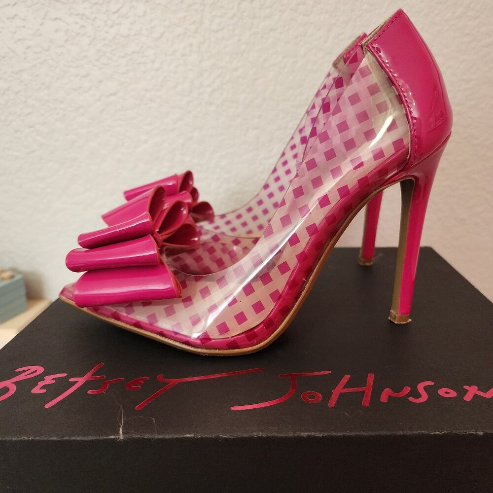 Betsey Johnson Pink Heels - Sz 5